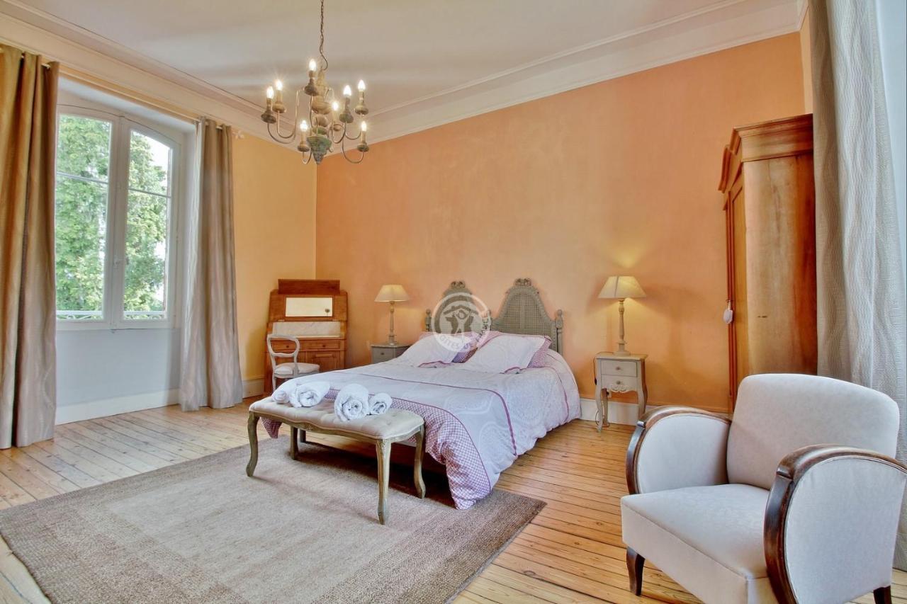 Chambre Double Avec Salle D'Eau Privative Tarbes Buitenkant foto